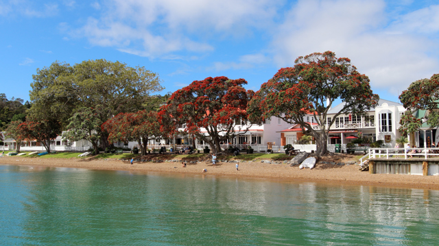 Fullers Bay of Islands | Northland, New Zealand | Russell waterfront bus tour